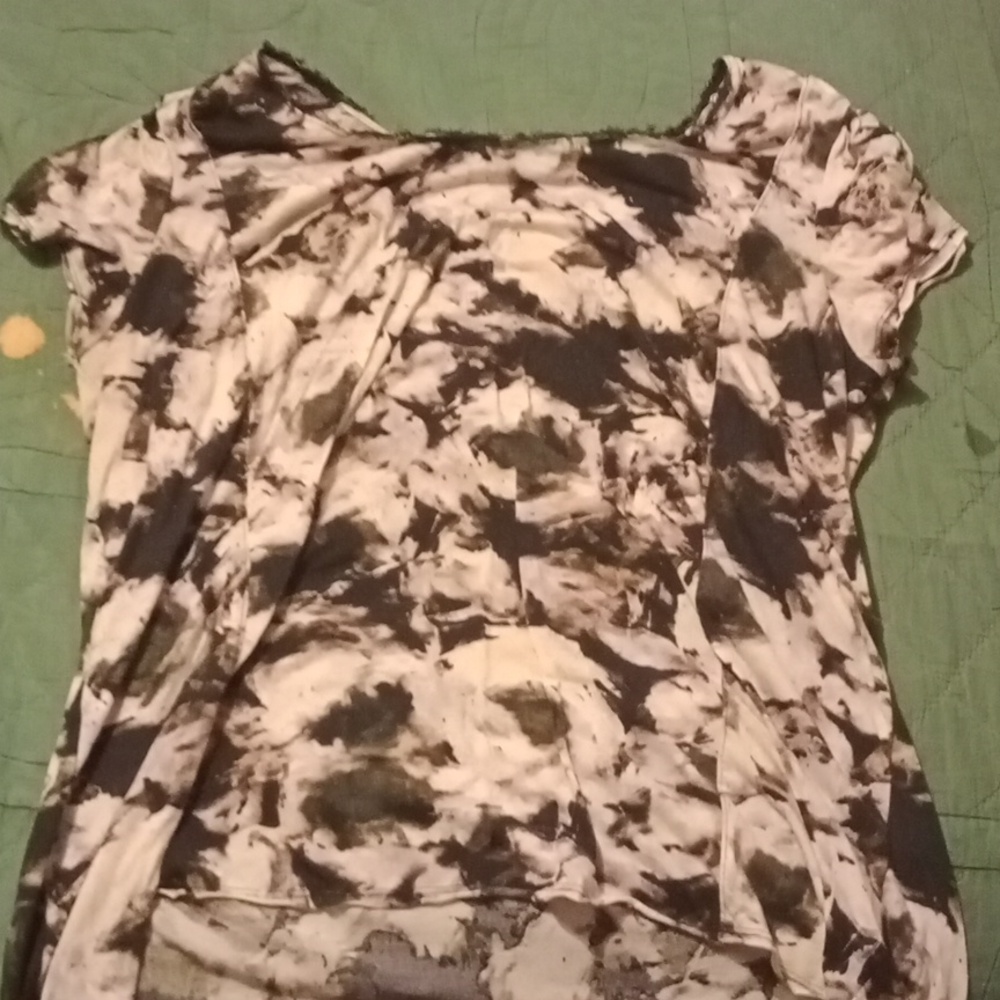 Women's shirt
